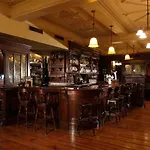 Old Ground Hotel
