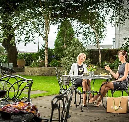 Hotel Old Ground Ennis
