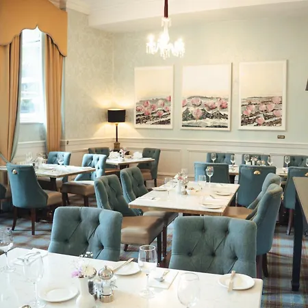 Hotell Old Ground Ennis