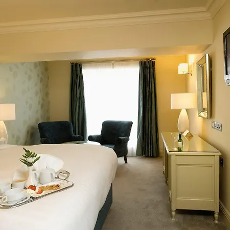 Old Ground Hotel 4*