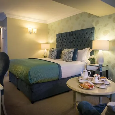 Old Ground Hotel Ennis