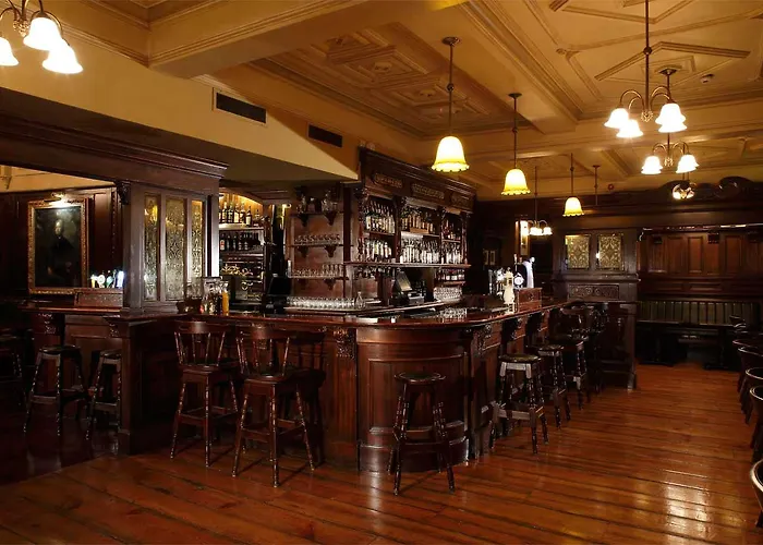 Old Ground Hotel
